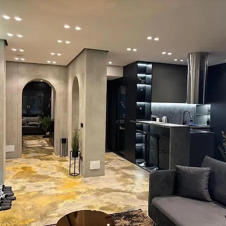 Apartment Luxury Boutique / Komuna Parisit / Near To Tirana