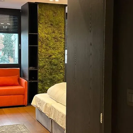 Luxury Boutique / Komuna Parisit / Near To Tirana