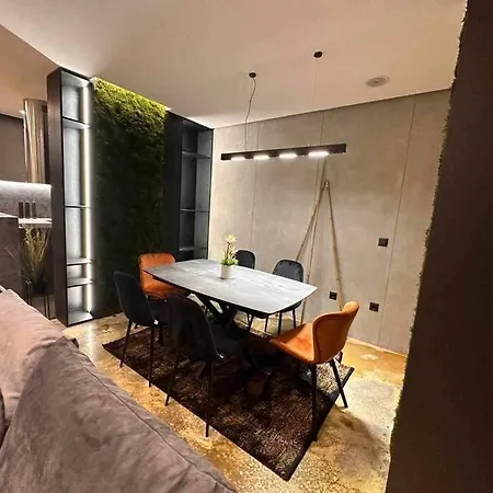 Luxury Boutique / Komuna Parisit / Near To Tirana